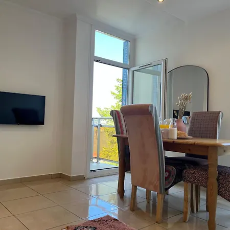 Appartamento Miramar - Check In H24 - Wifi Bron