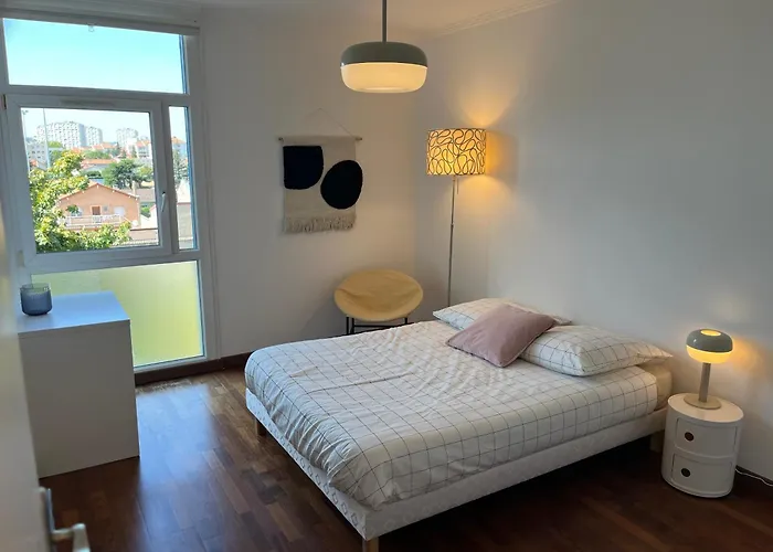 Apartment Miramar - Check In H24 - Wifi Bron
